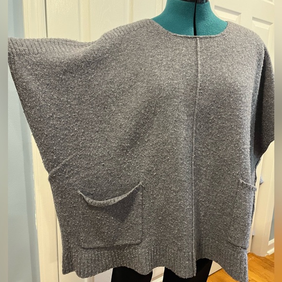 Hartford Ruana - Picture 6 of 6